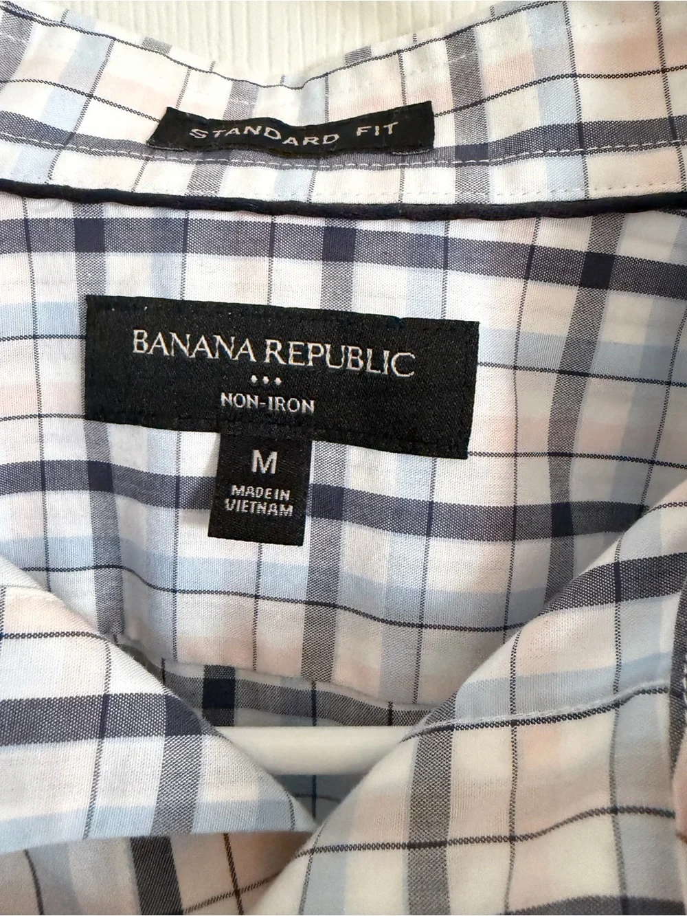 Banana Republic Men’s White Shirt with Blue and Tan Check Plaid
